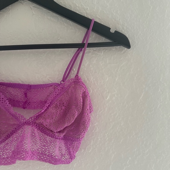 Victoria Secret Lace Bralette Bundle - Picture 6 of 8